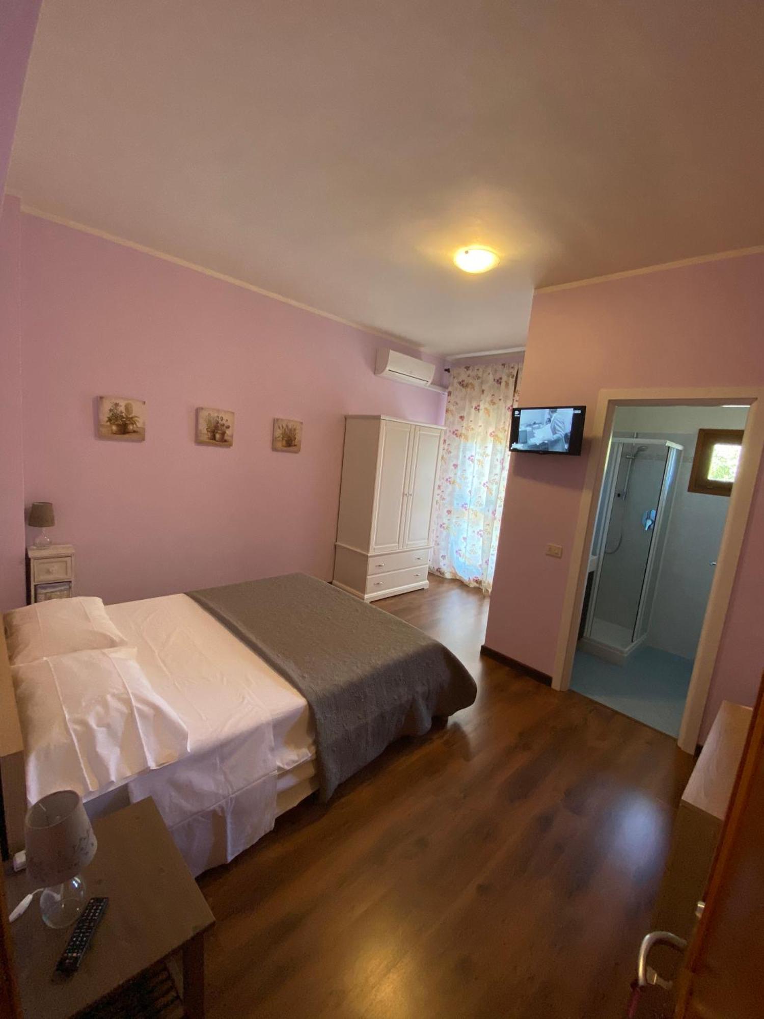 Bed and Breakfast Sogni E Colori Вілланова-д'Альбенґа Екстер'єр фото